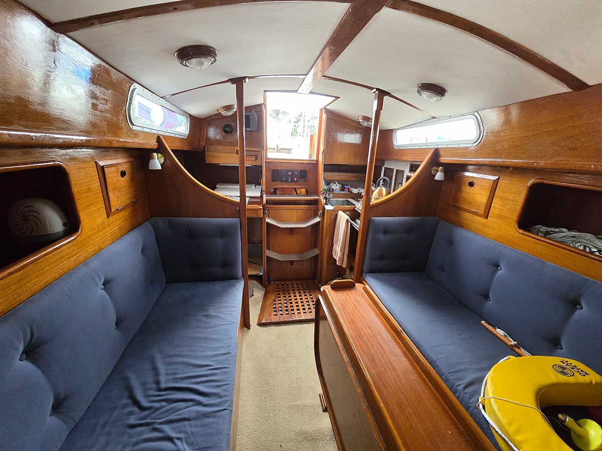 Saloon aft