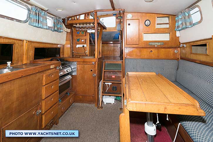 Saloon aft