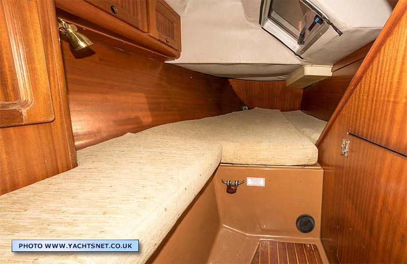 Starboard aft cabin