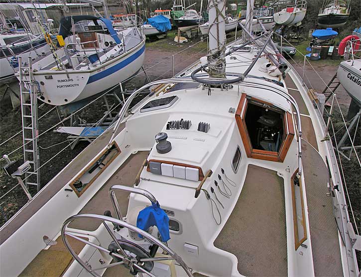 Freedom 35 cat ketch