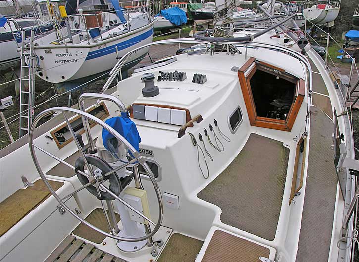 Freedom 35 cat ketch