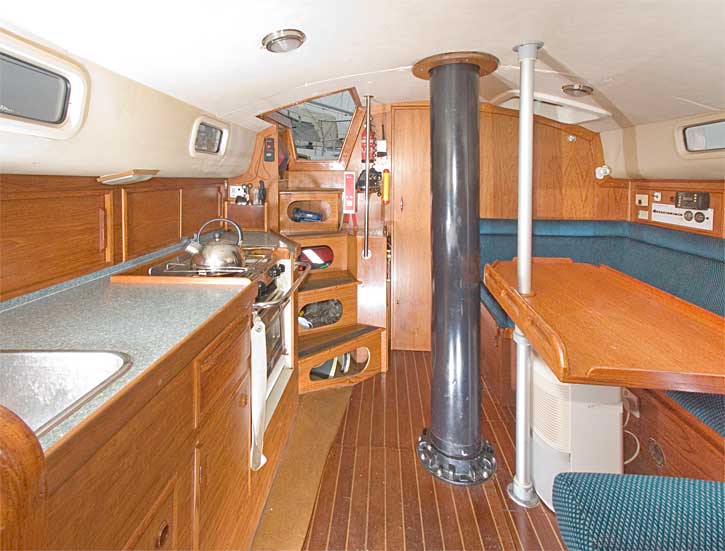 Freedom 35 cat ketch