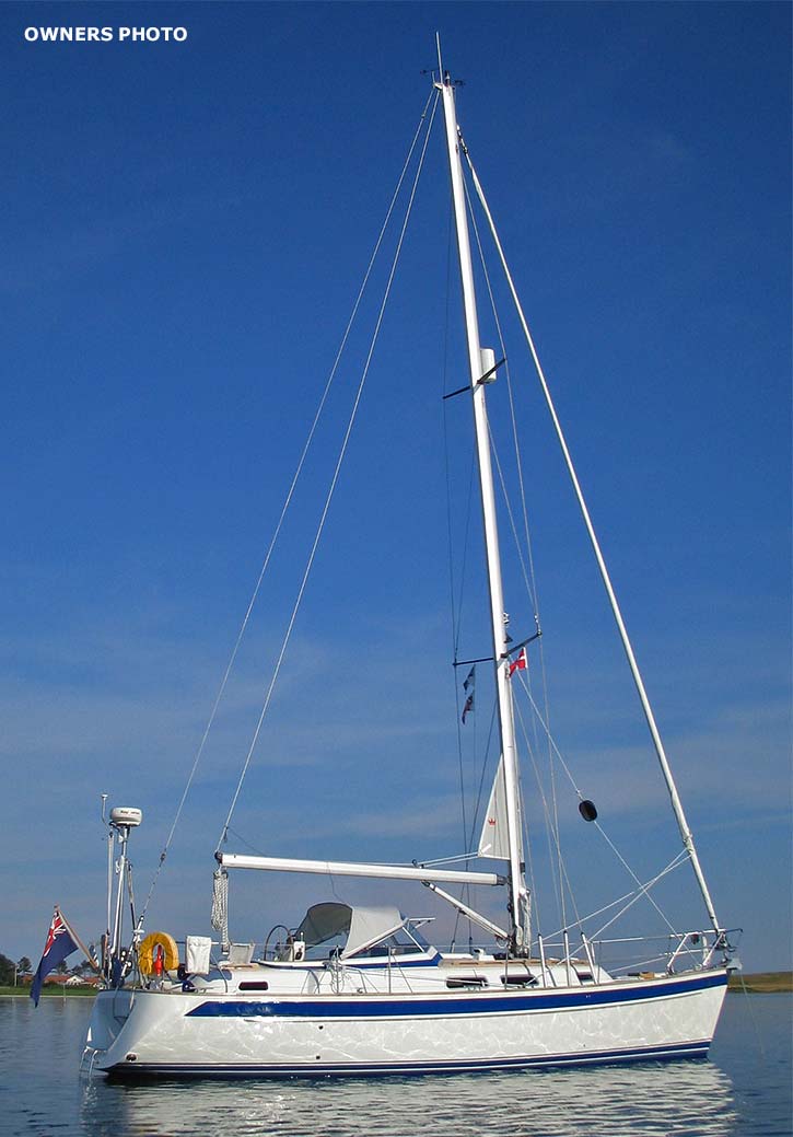 Hallberg-Rassy 37 