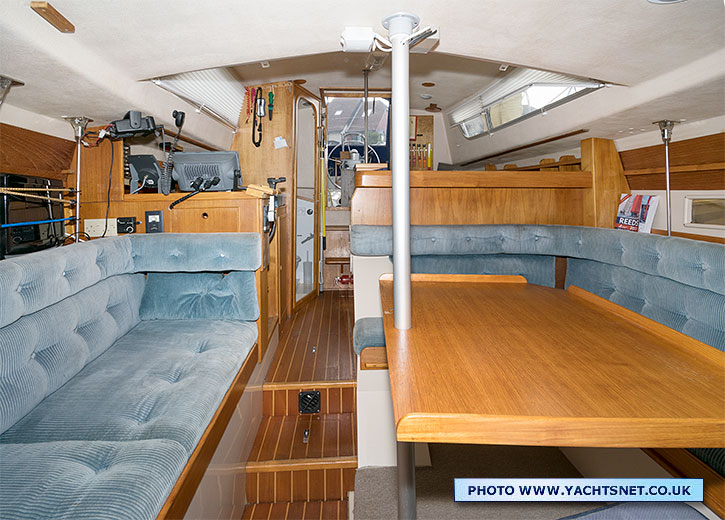 Saloon aft