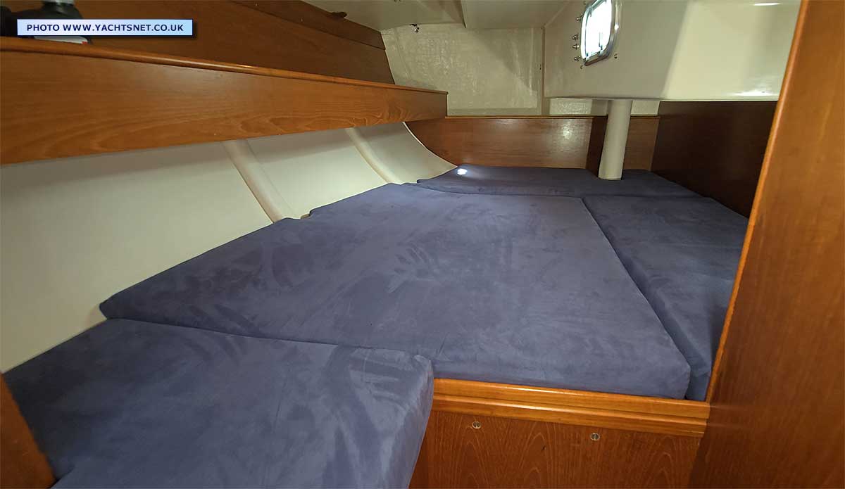 Aft cabin