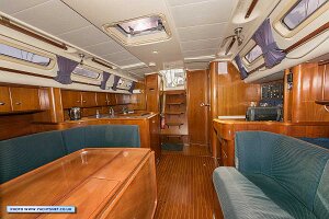 saloon-aft-ss