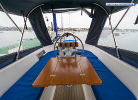 cockpit-aft-ss