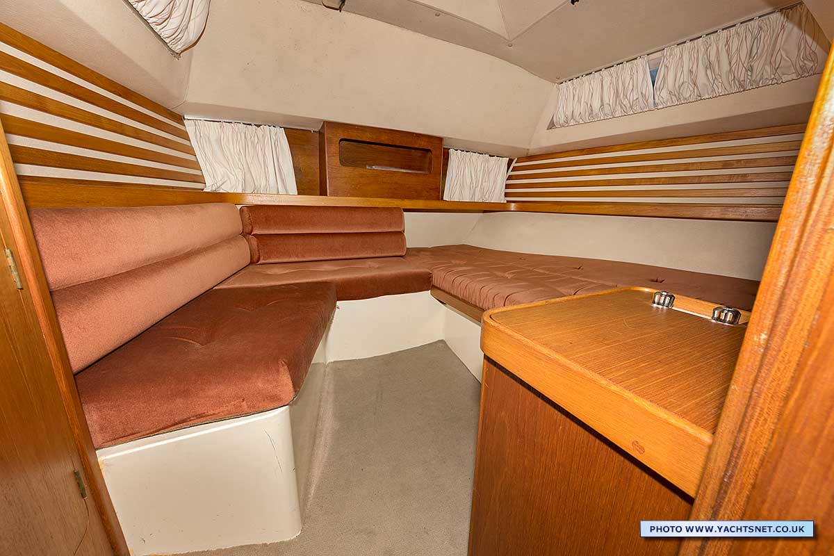 Aft cabin